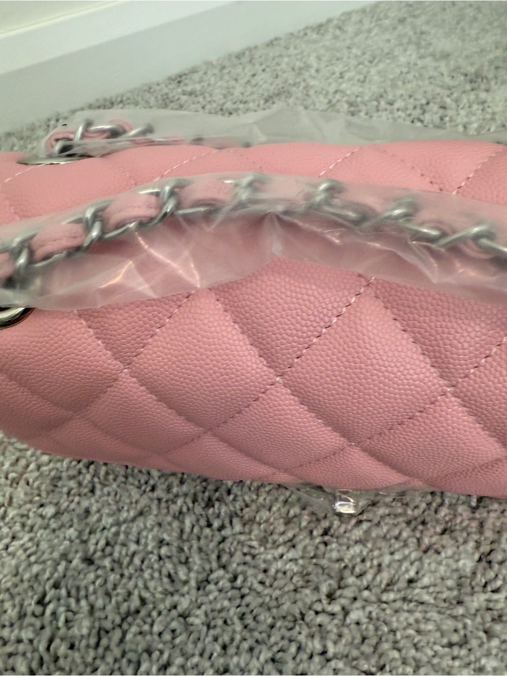INSPIRED….. Classic Quilted Pink Shoulder Bag with Chain Strap in pink - Picture 2 of 8
